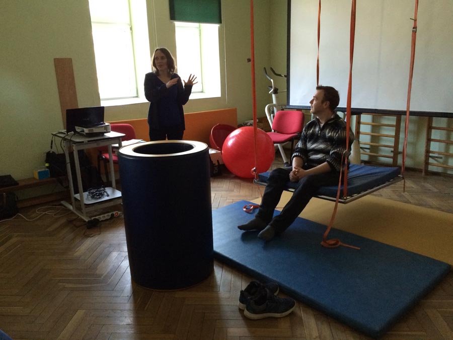 SENZORICK INTEGRCIA V PEDAGOGIKE A PECILNEJ PEDAGOGIKE