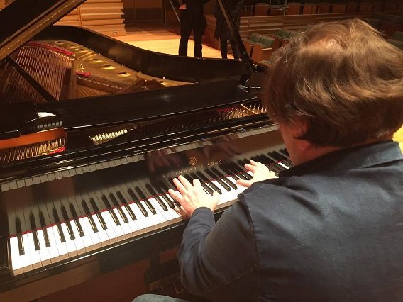 KURZ KLASICKEJ HUDOBNEJ IMPROVIZCIE s Jim Pazourem