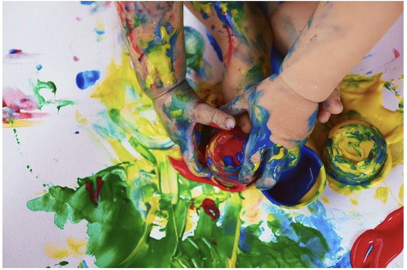 Dvansdov vcvik v terapii zameranej na emcie pre jednotlivcov